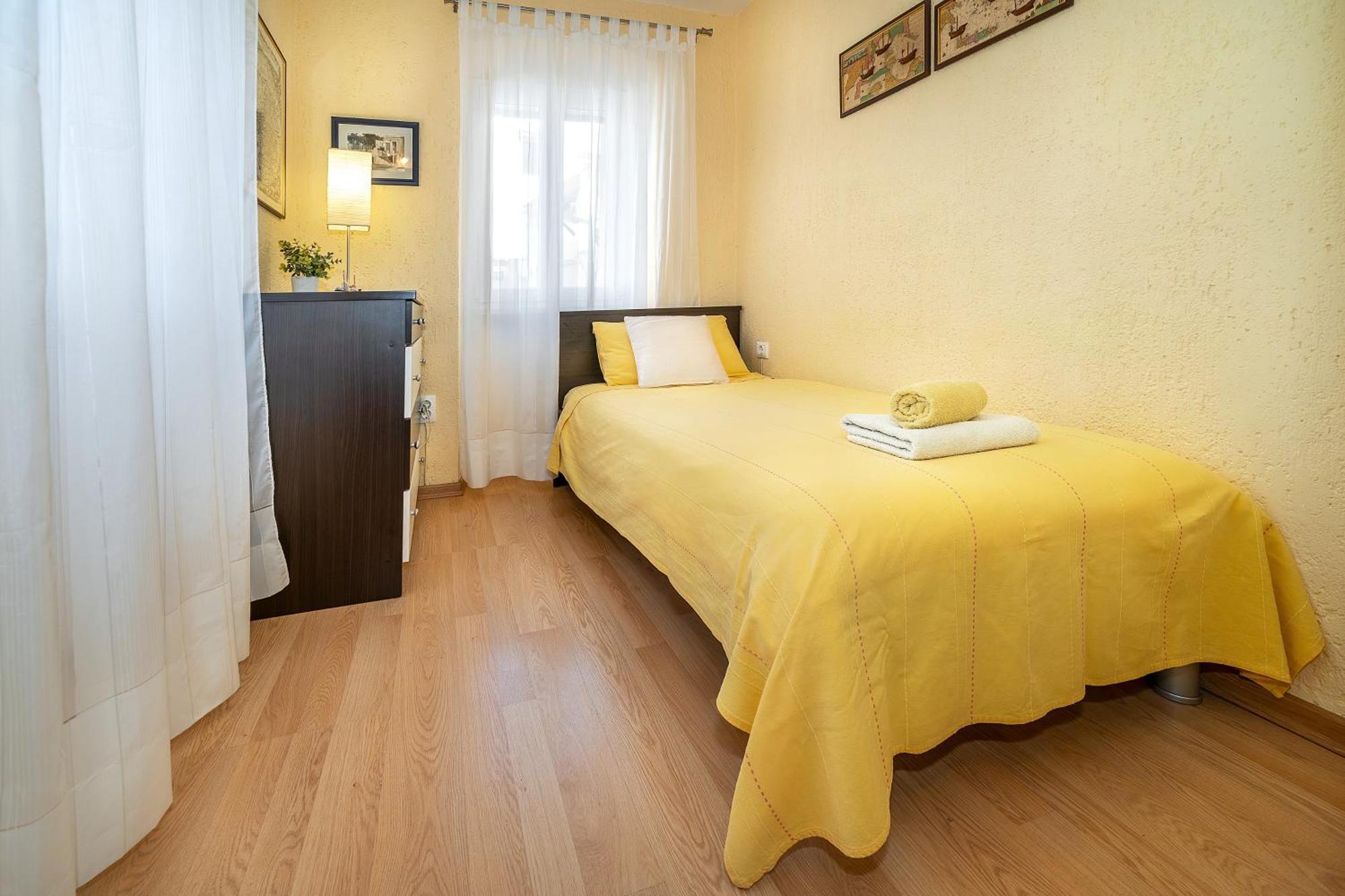 Apartments Ivo With Sea View Башка Экстерьер фото